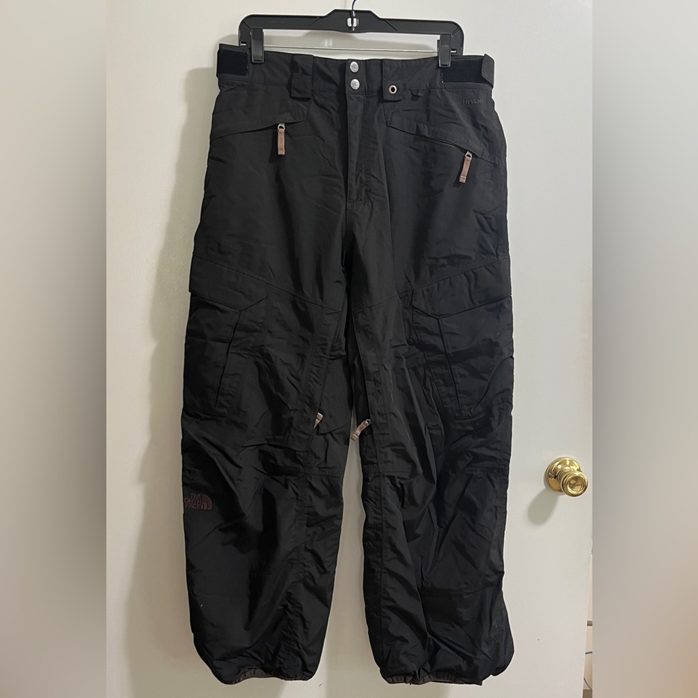 Men’s North Face cryptic ski pants - size M